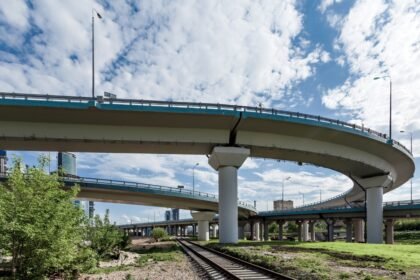 delhi elevated corridor