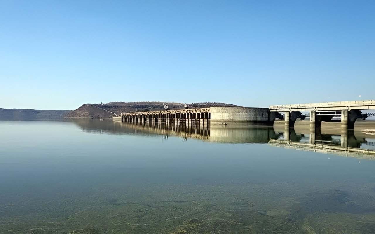 पगारा बांध